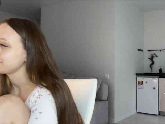 Mariahiness18 webcam
