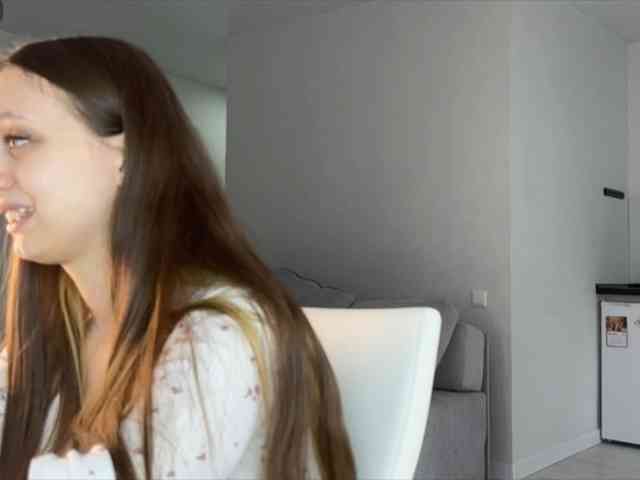 Mariahiness18 webcam