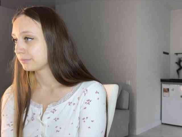 Mariahiness18 webcam