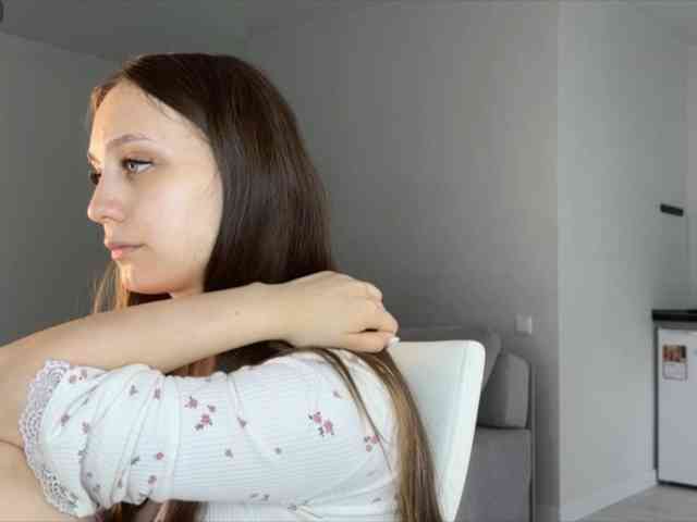 Mariahiness18 webcam