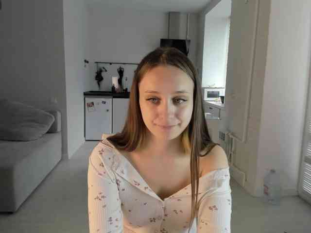 Mariahiness18 webcam