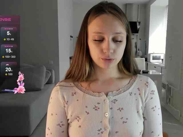 Mariahiness18 webcam