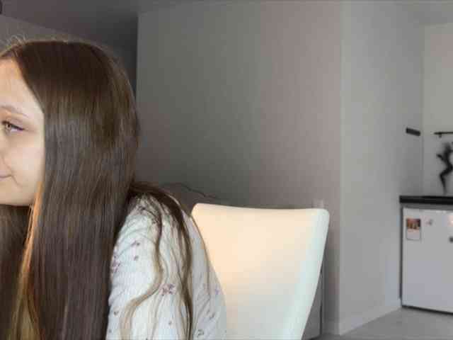 Mariahiness18 webcam