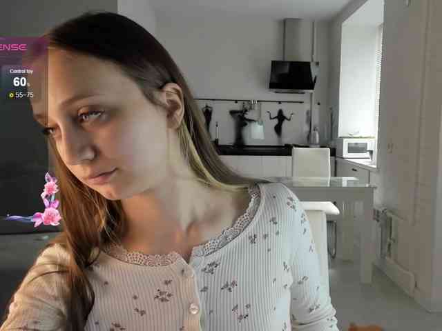 Mariahiness18 webcam