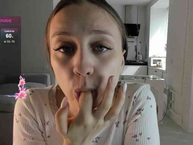 Mariahiness18 webcam
