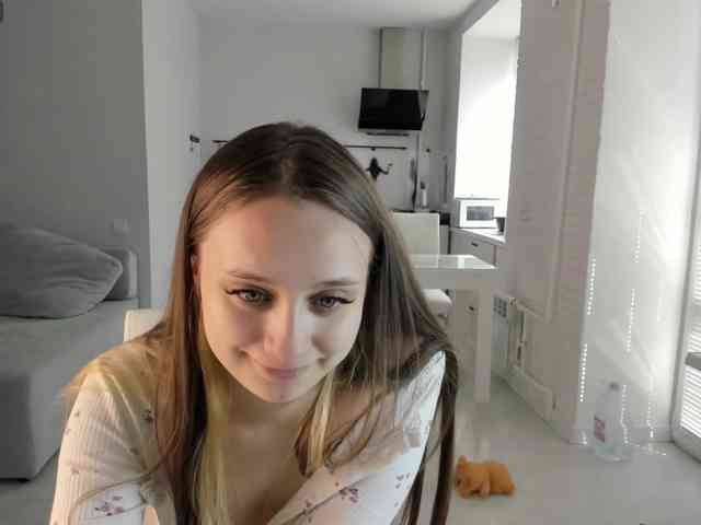 Mariahiness18 webcam