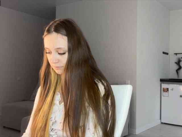 Mariahiness18 webcam