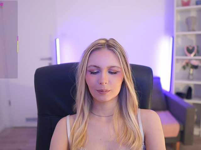 catecrago's BongaCams show and profile