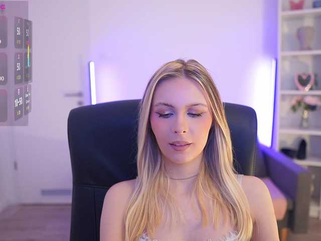 catecrago's BongaCams show and profile