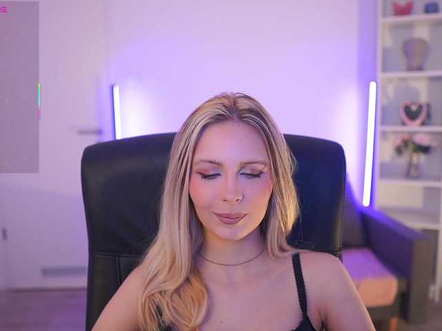 catecrago's BongaCams show and profile