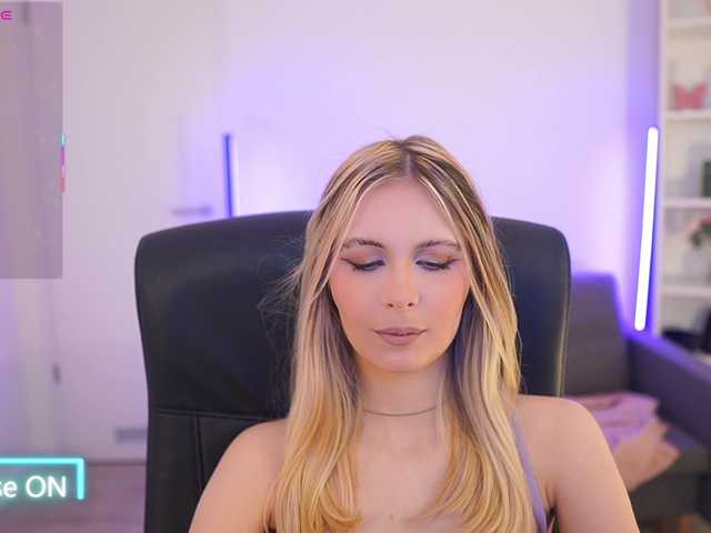 catecrago's BongaCams show and profile