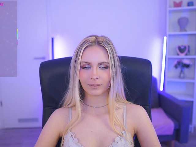 catecrago's BongaCams show and profile