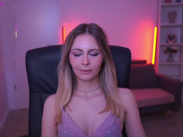 catecrago's BongaCams show and profile