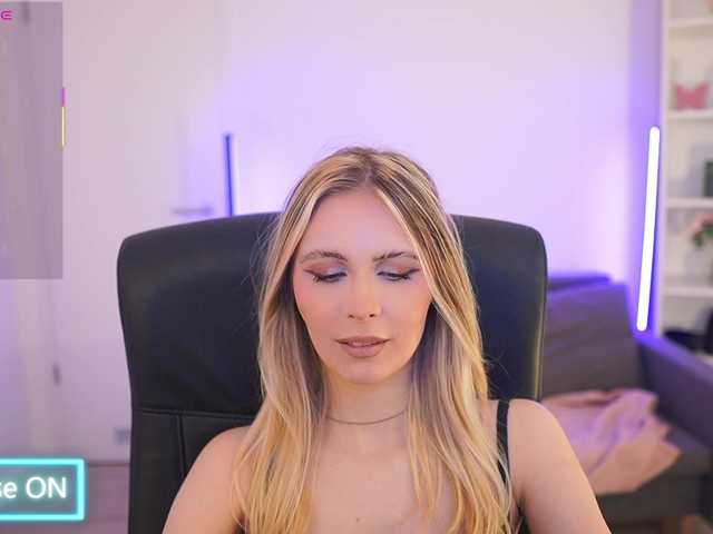 catecrago's BongaCams show and profile