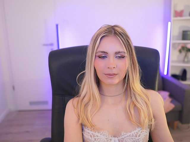 catecrago's BongaCams show and profile