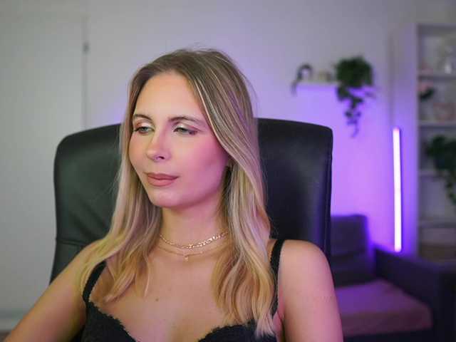 catecrago's BongaCams show and profile