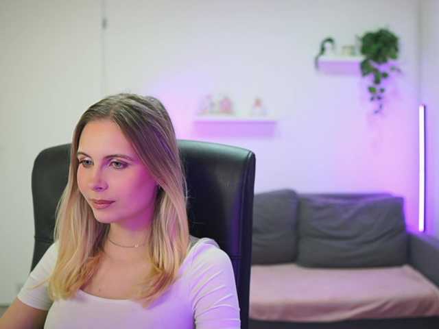 catecrago's BongaCams show and profile