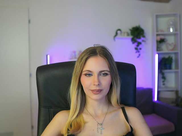 catecrago from BongaCams