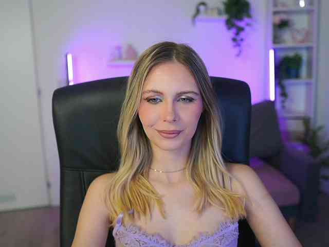 catecrago Live Webcam on BongaCams