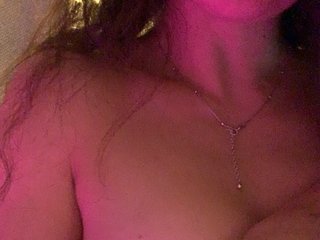 FeeBee Porn Show
