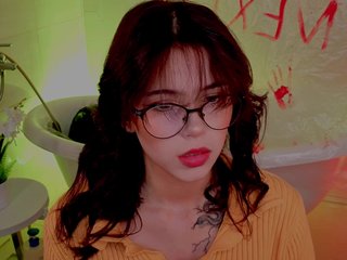 CoralineJones Porn Show