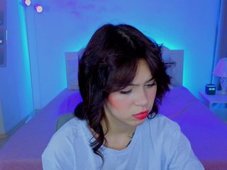 CoralineJones Porn Show