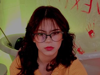 CoralineJones Porn Show