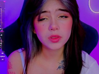 CoralineJones Porn Show