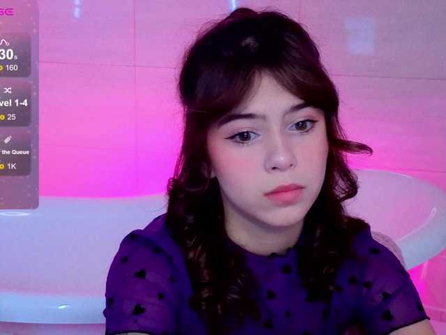 CoralineJones from BongaCams is Freechat