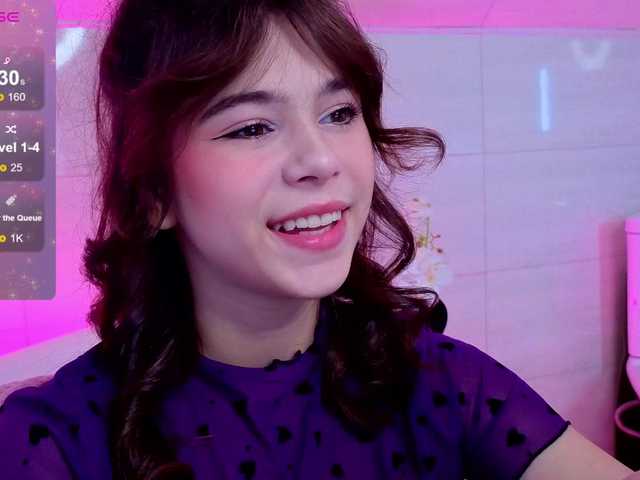 CoralineJones from BongaCams is Freechat