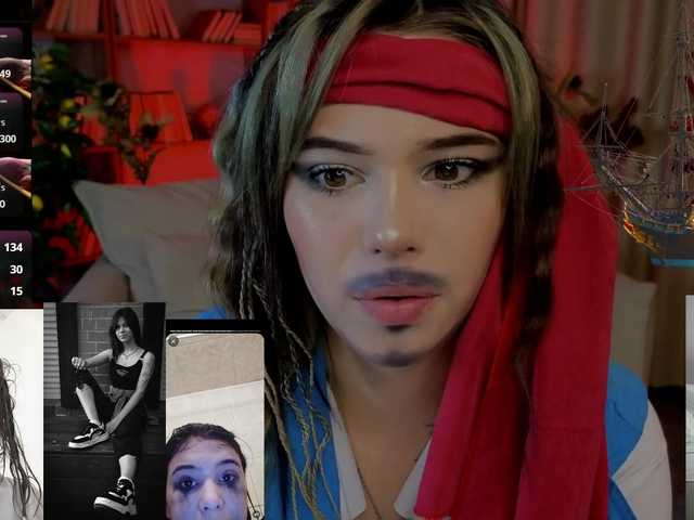 CoralineJones's BongaCams show and profile