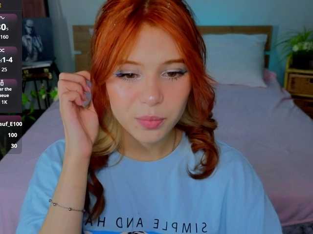 CoralineJones's BongaCams show and profile