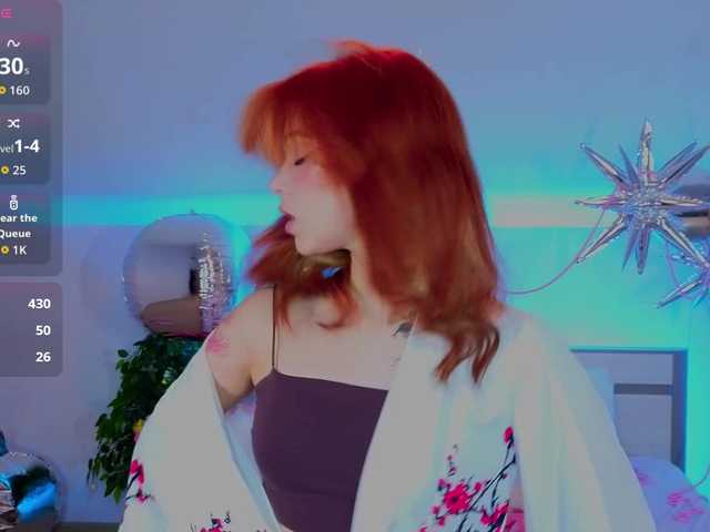 CoralineJones's BongaCams show and profile