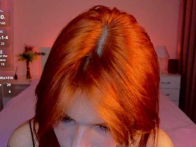 CoralineJones's BongaCams show and profile