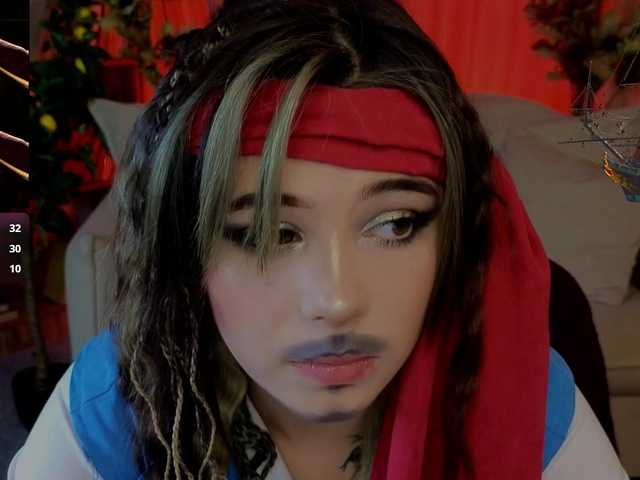 CoralineJones's BongaCams show and profile