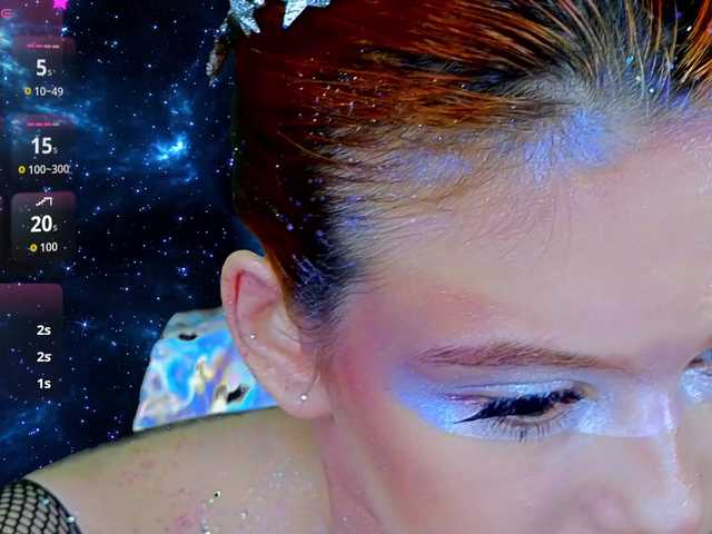 CoralineJones's BongaCams show and profile