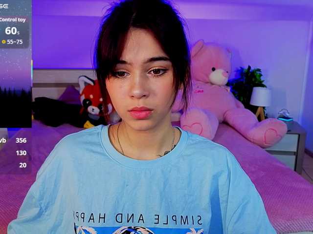 CoralineJones from BongaCams is Freechat