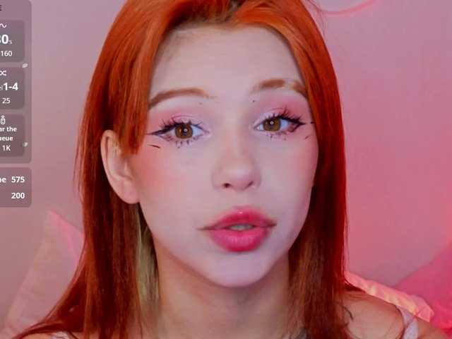 CoralineJones's BongaCams show and profile