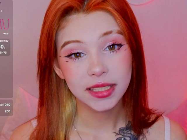 CoralineJones's BongaCams show and profile