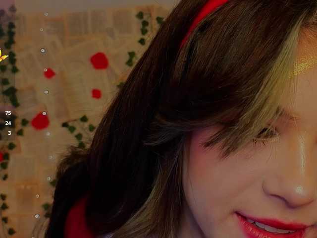 CoralineJones's BongaCams show and profile