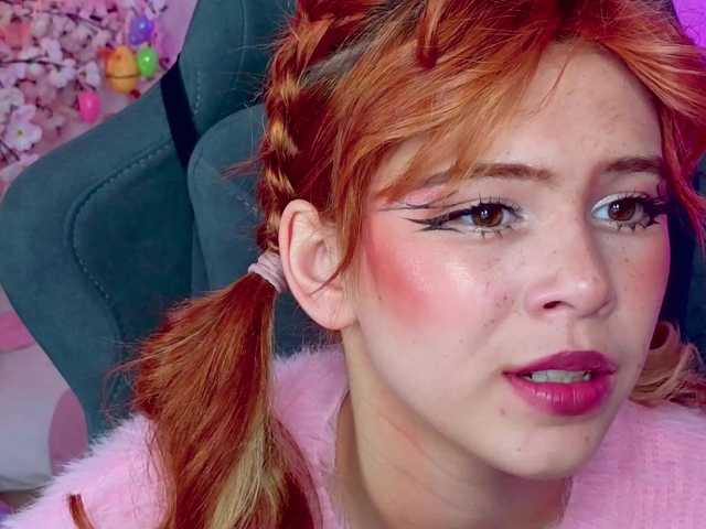 CoralineJones's BongaCams show and profile