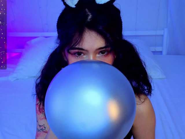 CoralineJones from BongaCams is Freechat