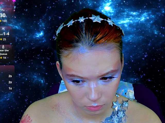 CoralineJones's BongaCams show and profile