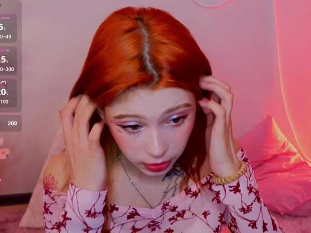 CoralineJones's BongaCams show and profile