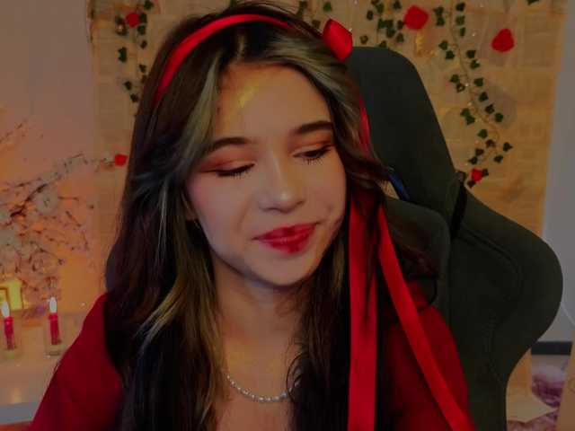 CoralineJones from BongaCams is Freechat