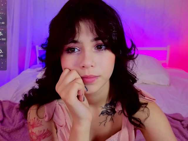 CoralineJones from BongaCams is Freechat