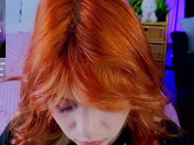 CoralineJones's BongaCams show and profile