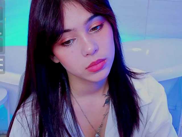 CoralineJones from BongaCams is Freechat