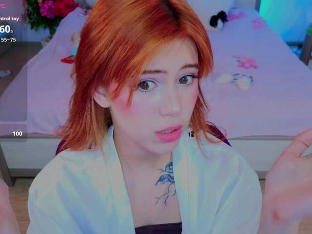 CoralineJones's BongaCams show and profile