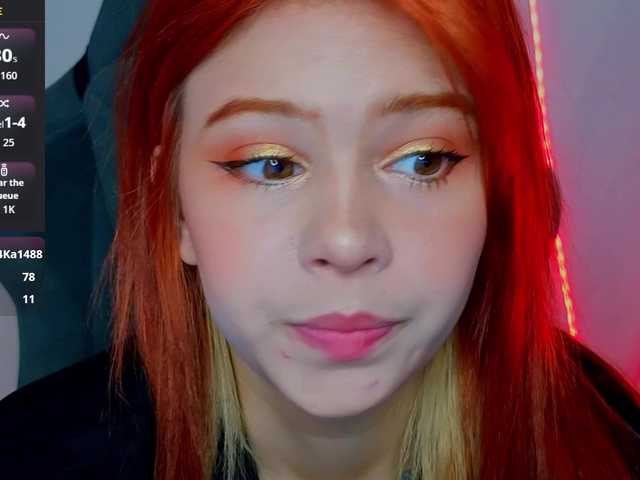 CoralineJones's BongaCams show and profile